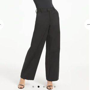 Good American Woven Trouser